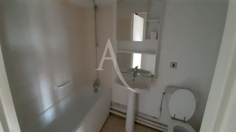 Ma-Cabane - Location Appartement MONTGERON, 33 m²