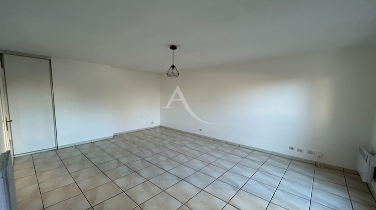 Ma-Cabane - Location Appartement MONTGERON, 25 m²