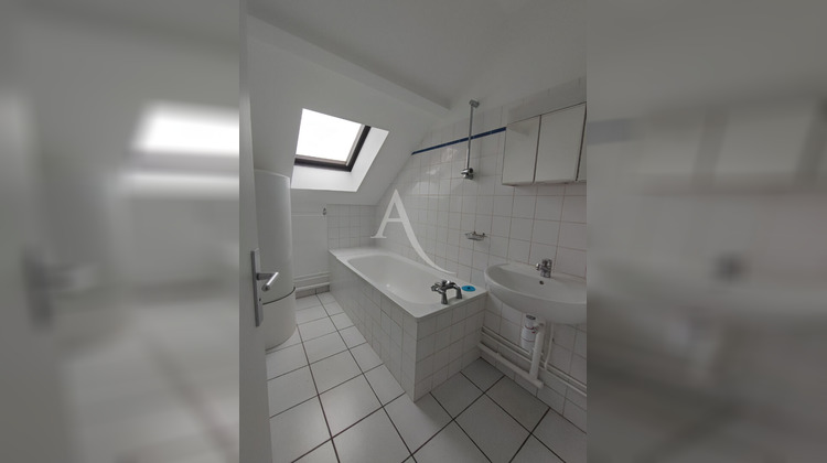 Ma-Cabane - Location Appartement MONTGERON, 32 m²
