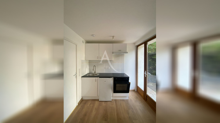 Ma-Cabane - Location Appartement MONTGERON, 17 m²