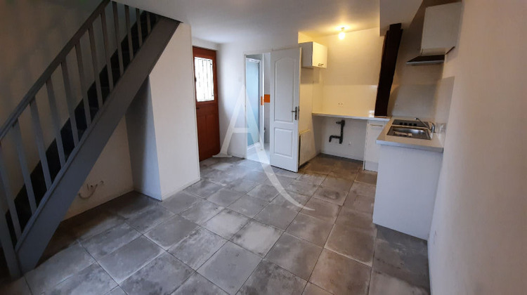 Ma-Cabane - Location Appartement MONTGERON, 27 m²