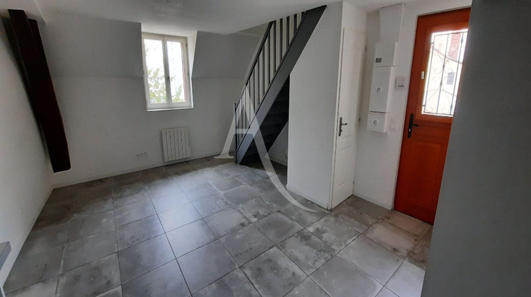 Ma-Cabane - Location Appartement MONTGERON, 27 m²