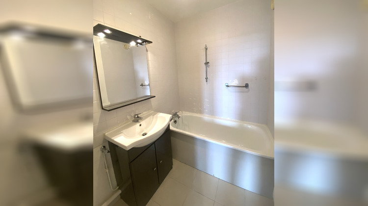 Ma-Cabane - Location Appartement MONTIGNY-LE-BRETONNEUX, 49 m²