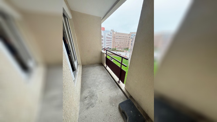 Ma-Cabane - Location Appartement Montigny-le-Bretonneux, 30 m²