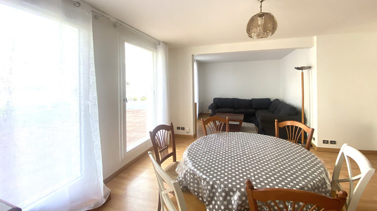 Ma-Cabane - Location Appartement MONTIGNY-LE-BRETONNEUX, 53 m²