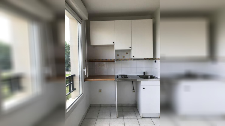 Ma-Cabane - Location Appartement MONTIGNY-LE-BRETONNEUX, 25 m²