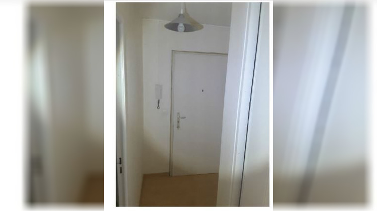 Ma-Cabane - Location Appartement Montigny-le-Bretonneux, 33 m²