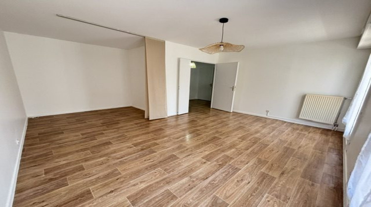 Ma-Cabane - Location Appartement Montigny-le-Bretonneux, 41 m²