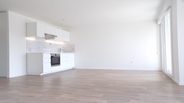 Ma-Cabane - Location Appartement MONTIGNY-LE-BRETONNEUX, 52 m²
