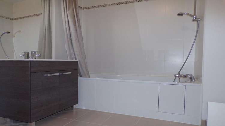 Ma-Cabane - Location Appartement MONTIGNY-LE-BRETONNEUX, 52 m²