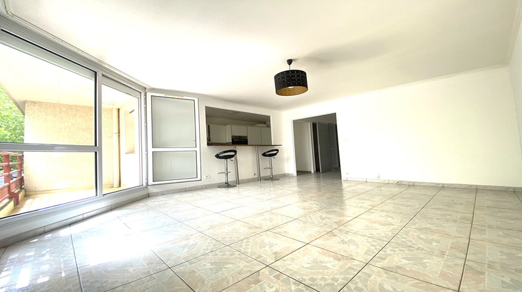 Ma-Cabane - Location Appartement MONTIGNY-LE-BRETONNEUX, 65 m²