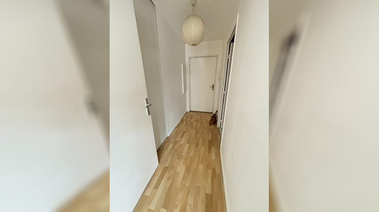 Ma-Cabane - Location Appartement Montigny-le-Bretonneux, 31 m²