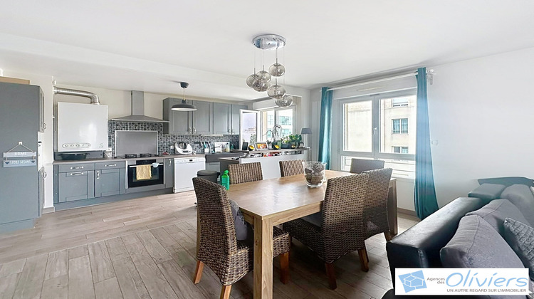 Ma-Cabane - Location Appartement Montigny-le-Bretonneux, 91 m²