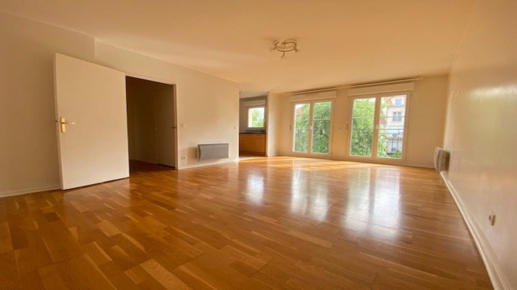 Ma-Cabane - Location Appartement Montigny-le-Bretonneux, 45 m²