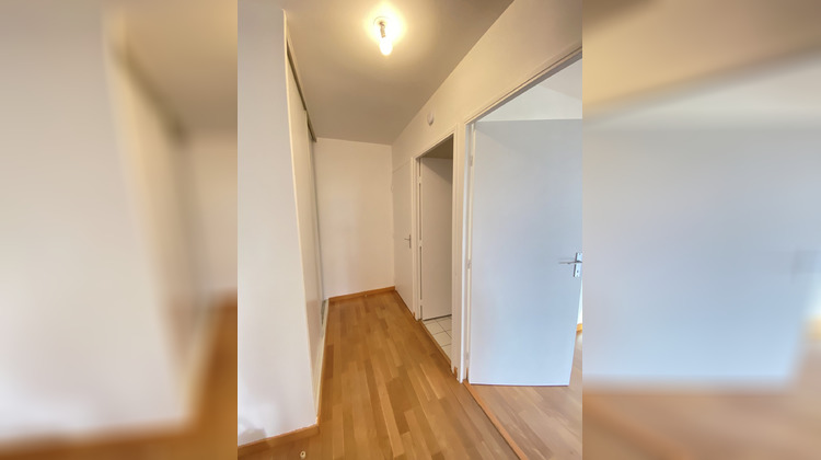 Ma-Cabane - Location Appartement Montigny-le-Bretonneux, 67 m²
