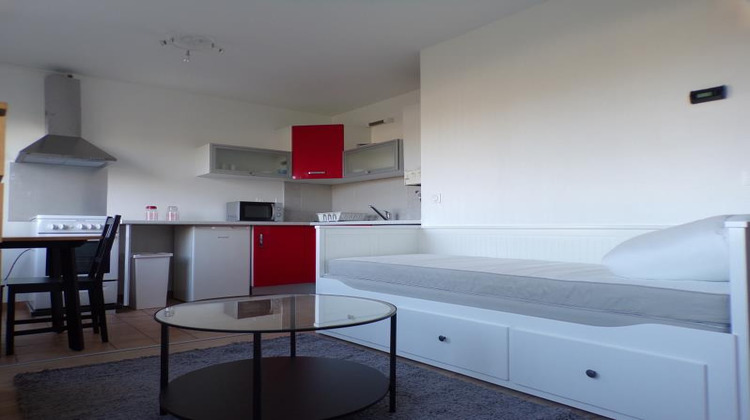 Ma-Cabane - Location Appartement MONTIGNY-LE-BRETONNEUX, 23 m²