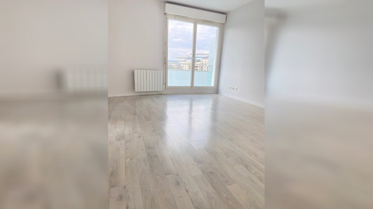 Ma-Cabane - Location Appartement MONTIGNY LE BRETONNEUX, 33 m²