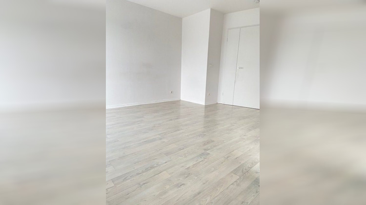 Ma-Cabane - Location Appartement MONTIGNY LE BRETONNEUX, 33 m²