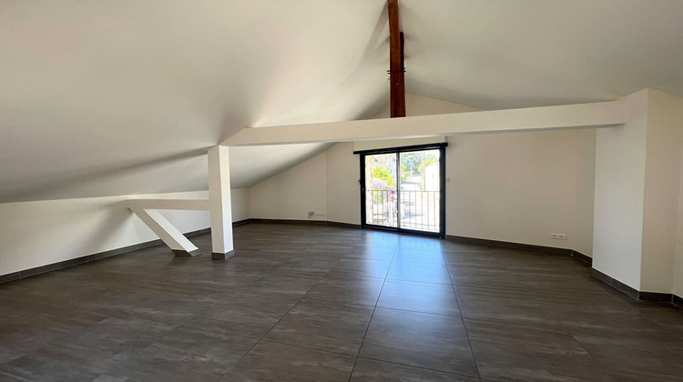 Ma-Cabane - Location Appartement MONTIGNY-SUR-LOING, 91 m²