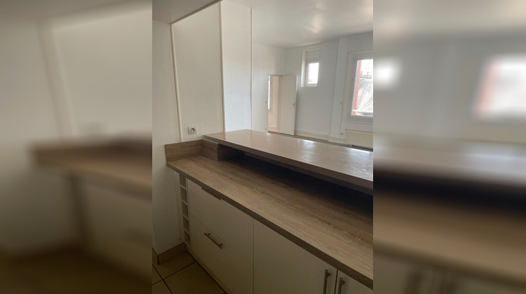 Ma-Cabane - Location Appartement MONTIVILLIERS, 103 m²