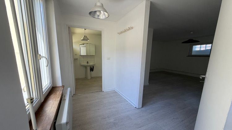 Ma-Cabane - Location Appartement MONTIVILLIERS, 38 m²