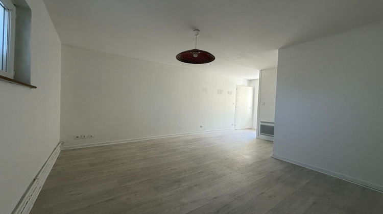 Ma-Cabane - Location Appartement MONTIVILLIERS, 38 m²