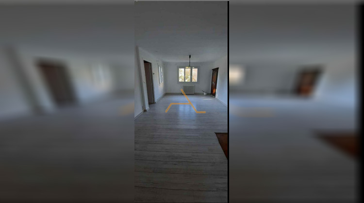 Ma-Cabane - Location Appartement MONTJOUX, 130 m²