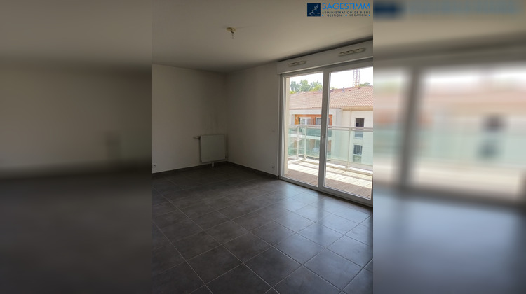 Ma-Cabane - Location Appartement MONTLIGNON, 67 m²