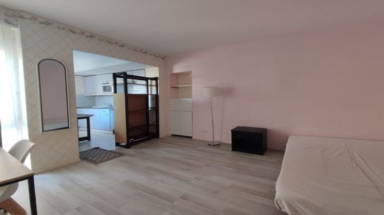 Ma-Cabane - Location Appartement Montluçon, 30 m²