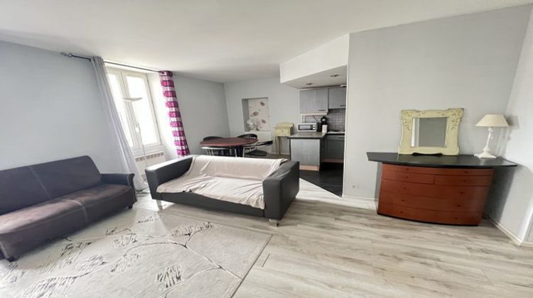 Ma-Cabane - Location Appartement Montluçon, 70 m²