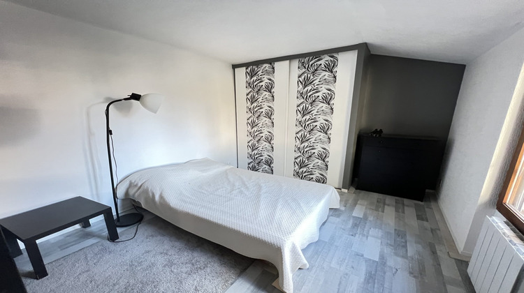 Ma-Cabane - Location Appartement Montluçon, 30 m²