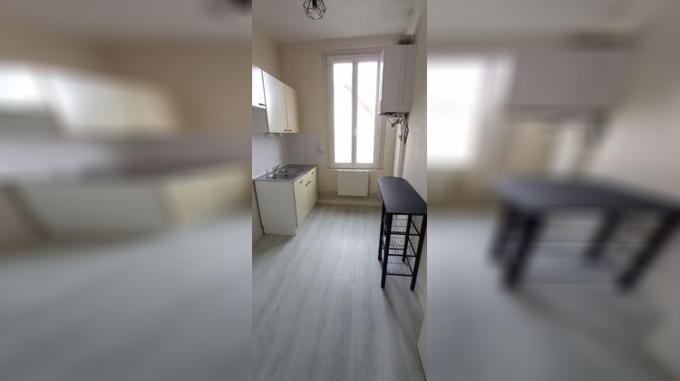 Ma-Cabane - Location Appartement MONTLUCON, 38 m²