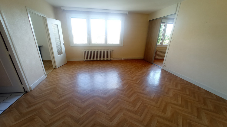 Ma-Cabane - Location Appartement MONTLUCON, 70 m²