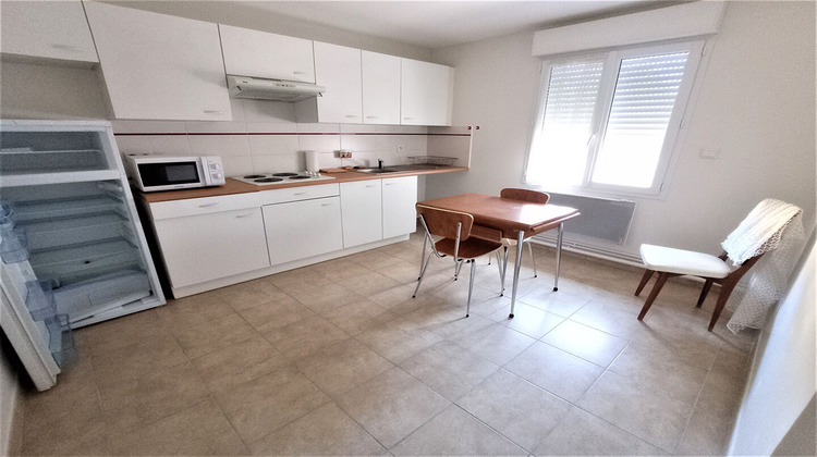Ma-Cabane - Location Appartement MONTLUCON, 35 m²