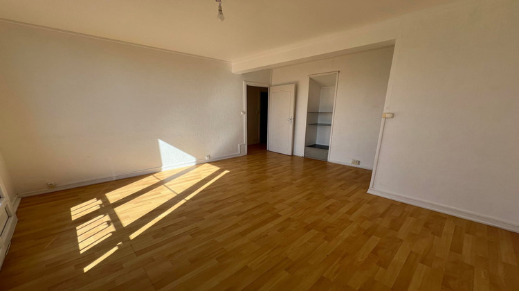 Ma-Cabane - Location Appartement Montluçon, 53 m²