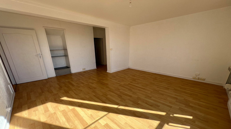 Ma-Cabane - Location Appartement Montluçon, 53 m²