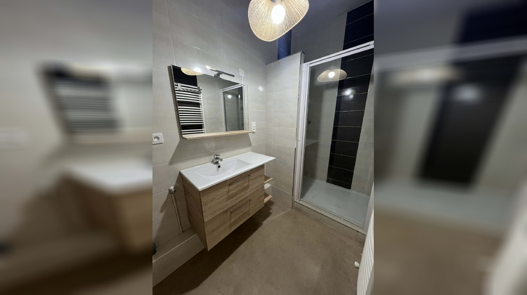 Ma-Cabane - Location Appartement Montluçon, 66 m²
