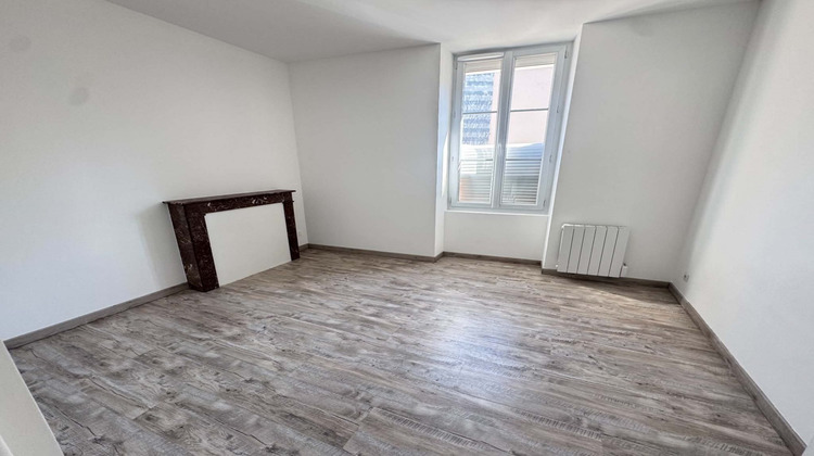 Ma-Cabane - Location Appartement Montluçon, 62 m²
