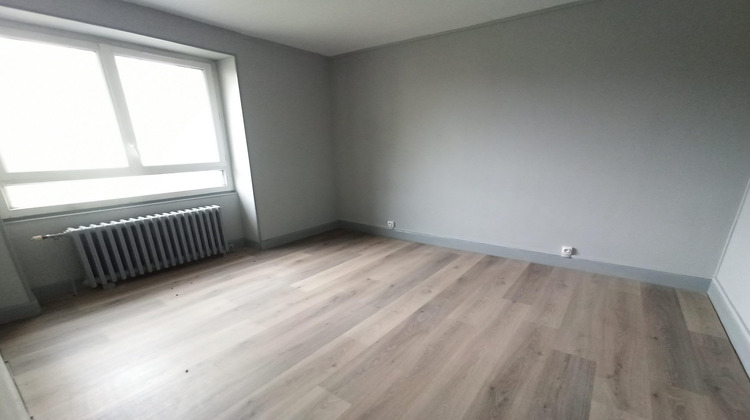 Ma-Cabane - Location Appartement Montluçon, 89 m²