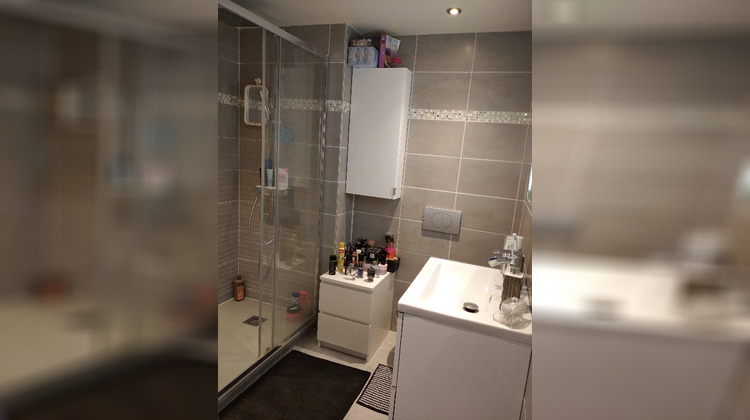 Ma-Cabane - Location Appartement MONTLUCON, 45 m²