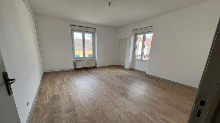 Ma-Cabane - Location Appartement Montluçon, 59 m²