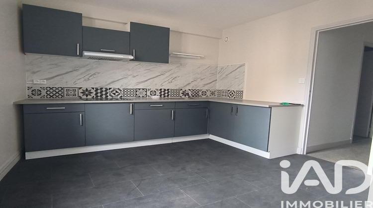 Ma-Cabane - Location Appartement Montluçon, 39 m²