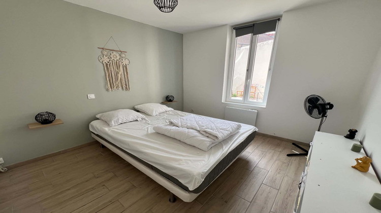 Ma-Cabane - Location Appartement Montluçon, 26 m²