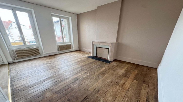 Ma-Cabane - Location Appartement Montluçon, 79 m²