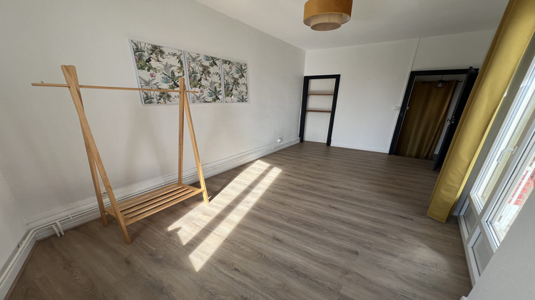 Ma-Cabane - Location Appartement Montluçon, 56 m²