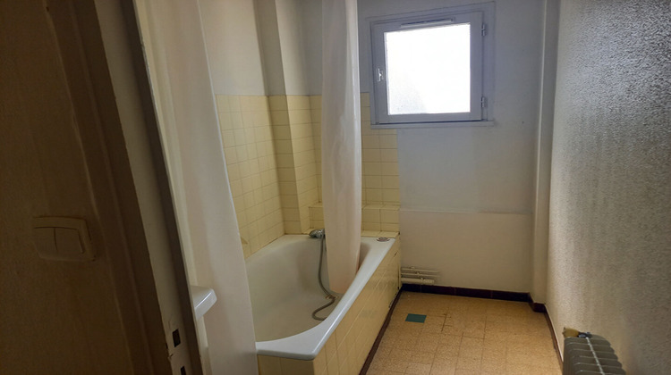 Ma-Cabane - Location Appartement MONTLUEL, 40 m²