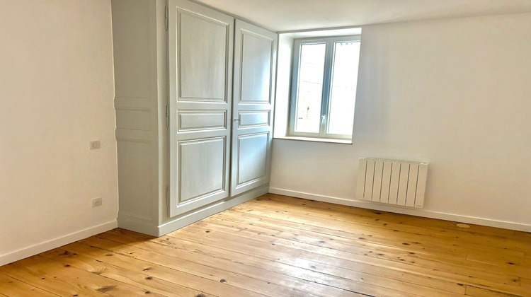 Ma-Cabane - Location Appartement Montmerle-sur-Saône, 71 m²