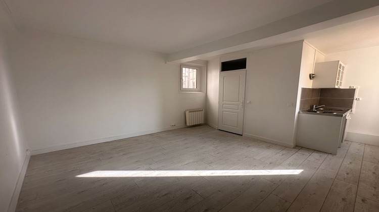 Ma-Cabane - Location Appartement MONTMORENCY, 20 m²