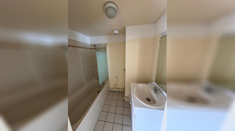 Ma-Cabane - Location Appartement MONTMORENCY, 23 m²