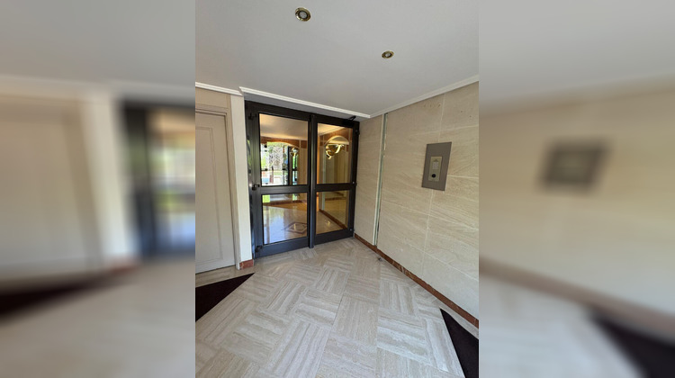 Ma-Cabane - Location Appartement MONTMORENCY, 23 m²